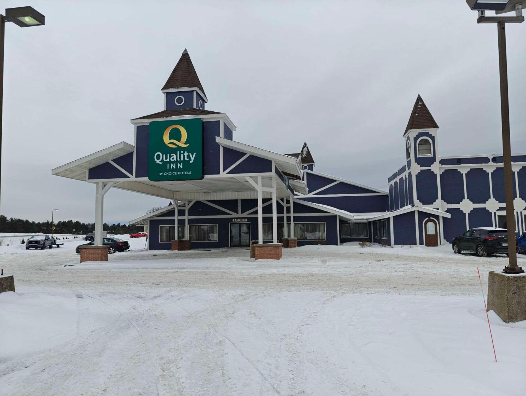 Quality Inn Ґейлорд Екстер'єр фото