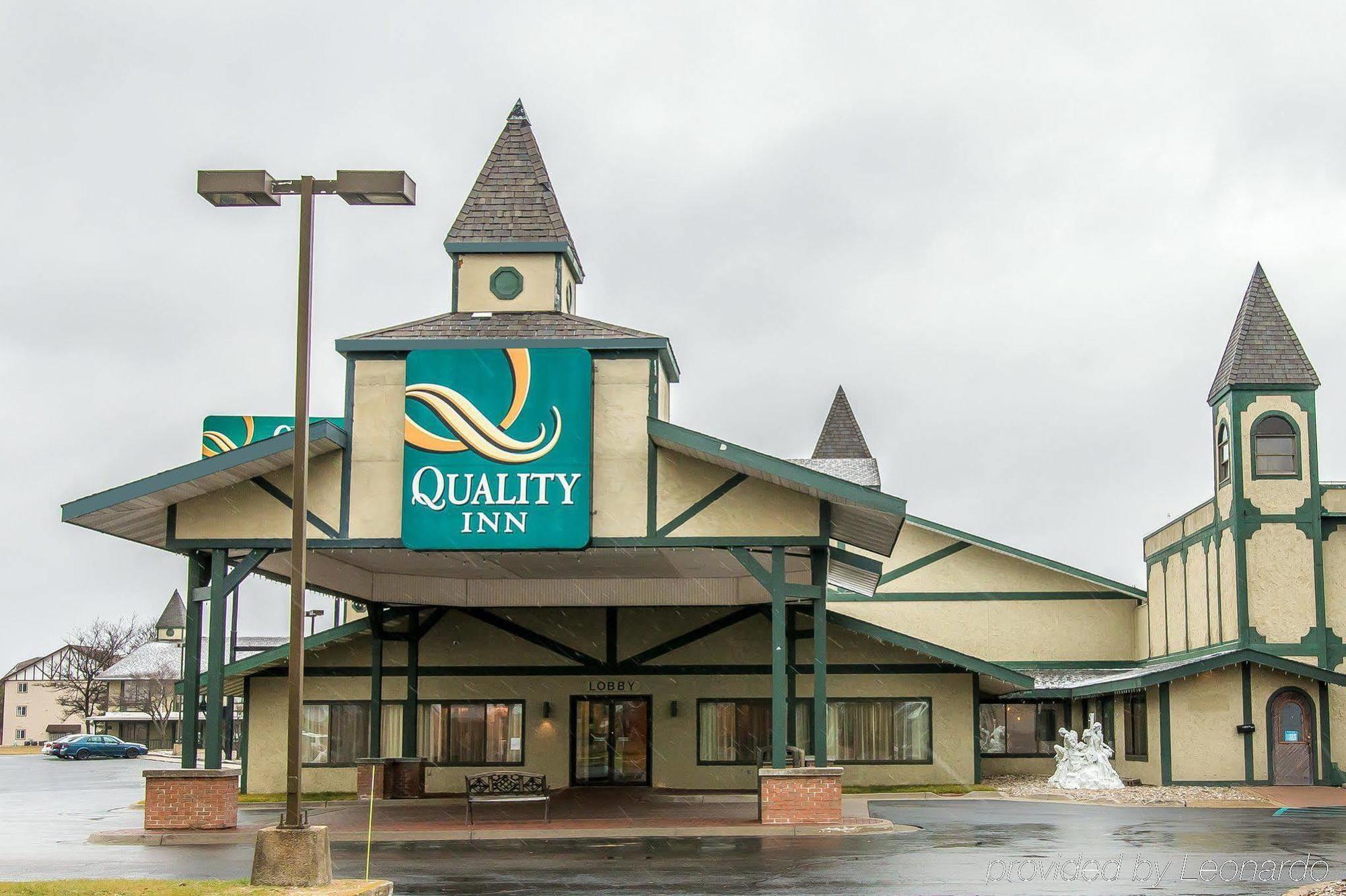 Quality Inn Ґейлорд Екстер'єр фото
