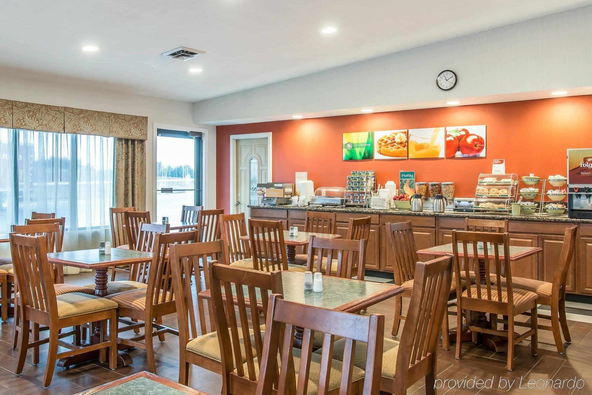 Quality Inn Ґейлорд Екстер'єр фото