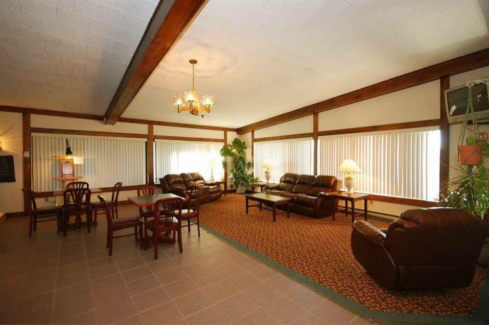 Quality Inn Ґейлорд Екстер'єр фото