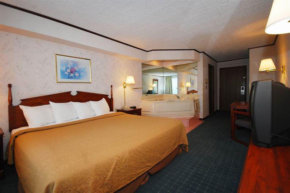 Quality Inn Ґейлорд Номер фото
